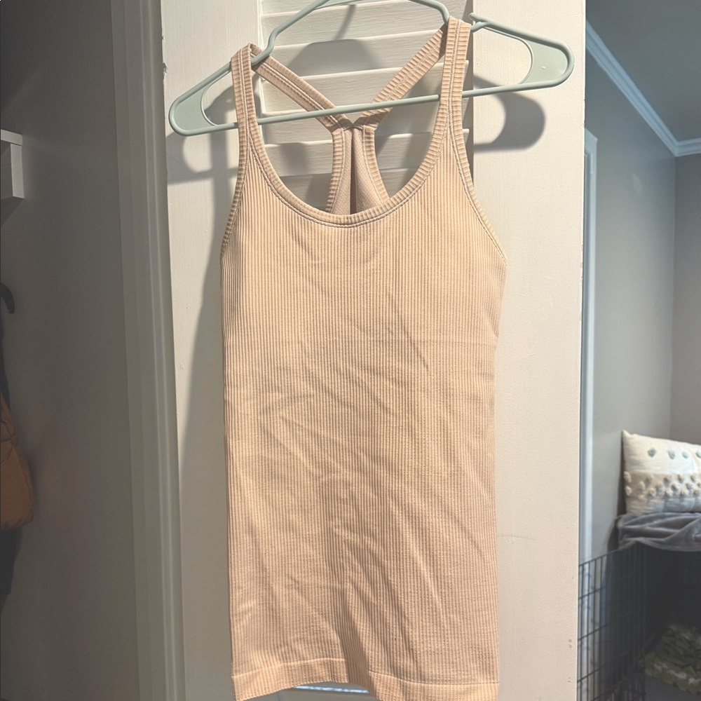Lululemon Ebb to street tank size 8